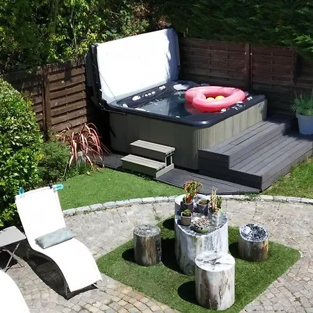 아파트 Studio De Luxe Avec Jacuzzi Et Sauna Privatifs Croissy-sur-Seine